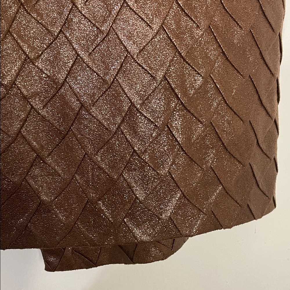 Per Se by Carlisle Brown Shimmer Faux Suede Textured Scale Pattern Skirt Sz. 10 - Picture 5 of 8